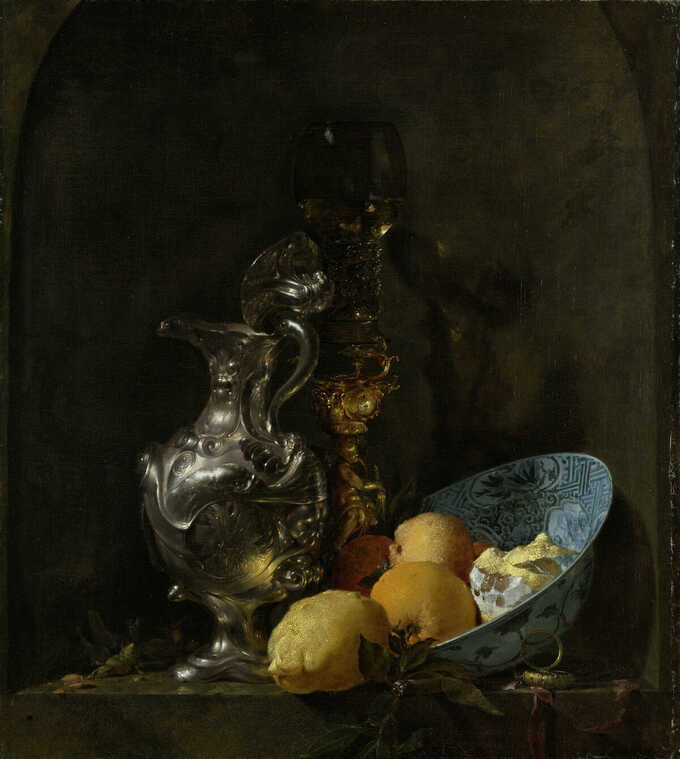 Willem Kalf : Nature morte à la cruche en argent et au bol en porcelaine